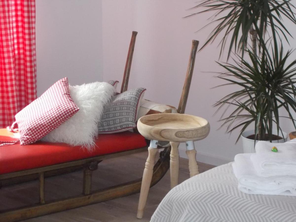 Boutique-Hotel „Altes Rathaus“ Лахщайн Екстериор снимка