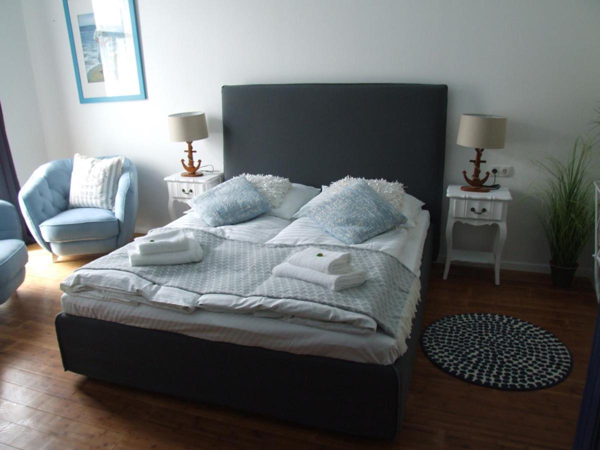 Boutique-Hotel „Altes Rathaus“ Лахщайн Екстериор снимка