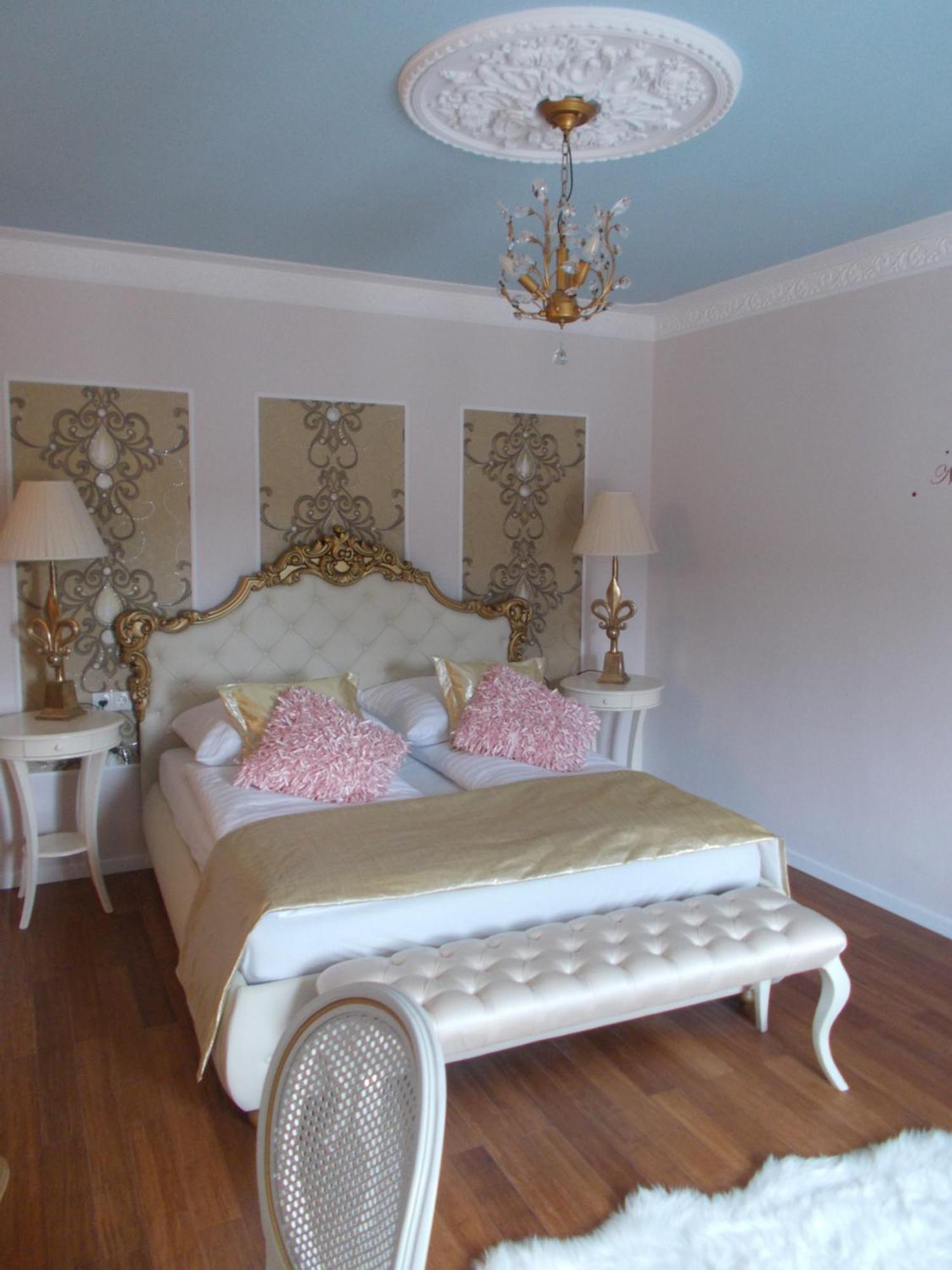 Boutique-Hotel „Altes Rathaus“ Лахщайн Екстериор снимка